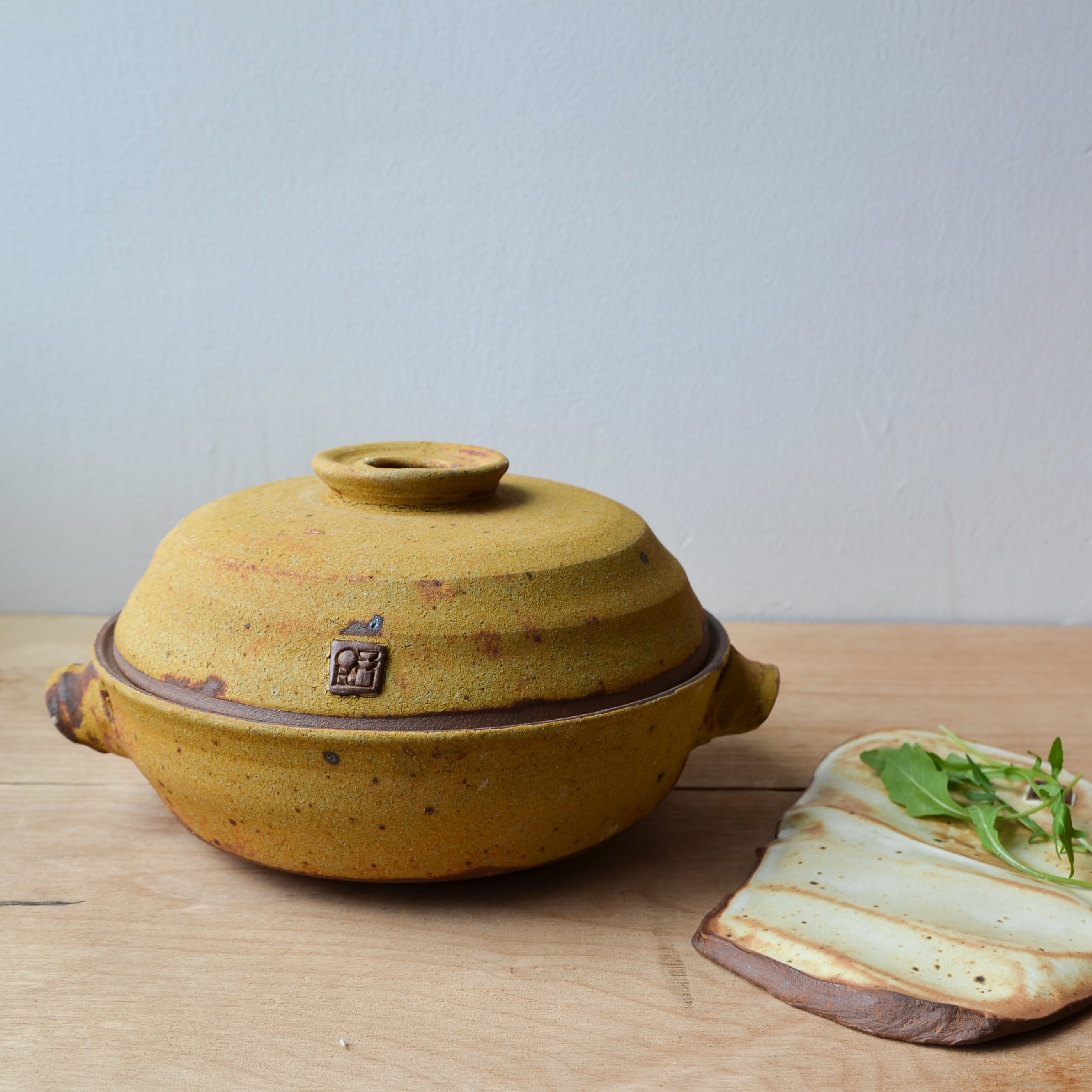 Desert Bowl with Tall Lid image 1