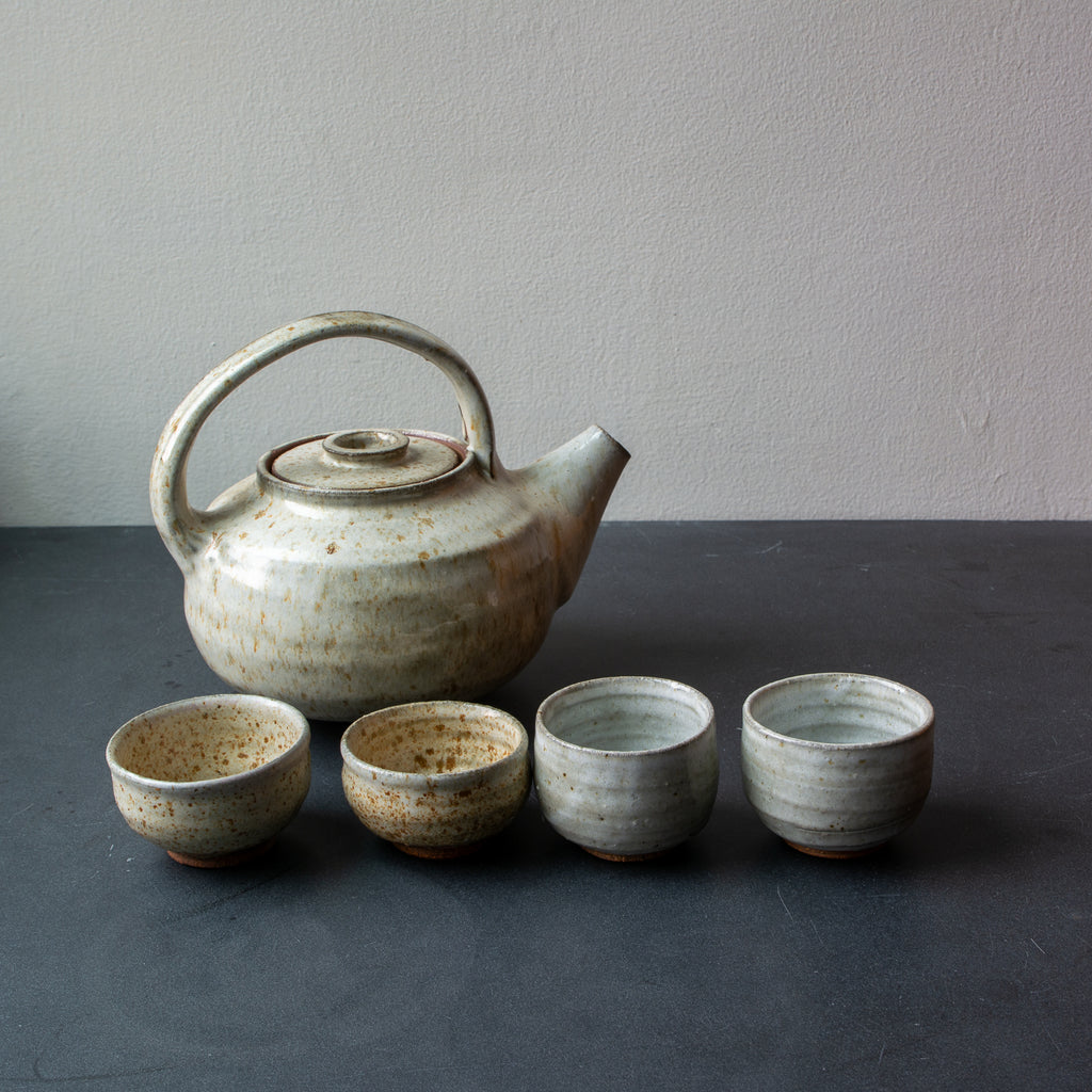 Teapot Wood-Ash Glaze